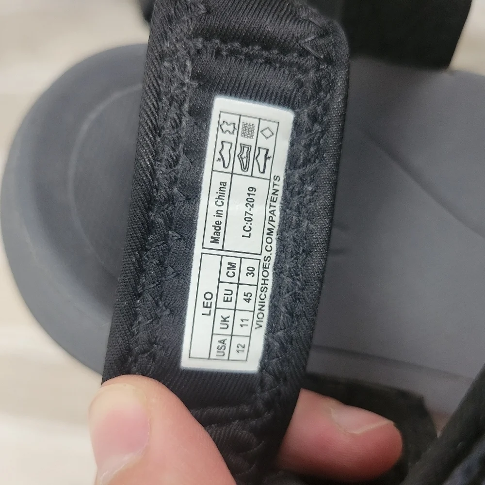 Vionic Canoe Leo‎ Dad Sandals Black Gray Size 12